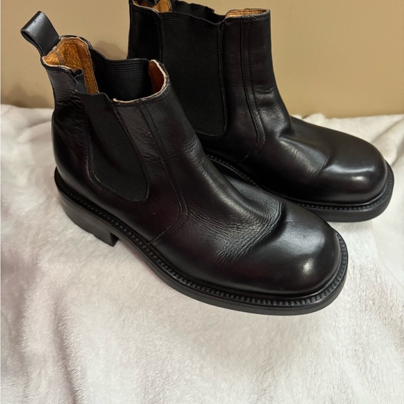 Sketchers Men’s Collection Leather Chelsea Boots Made In Romania Size 8 - Picture 1 of 8